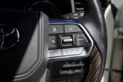 2022 Toyota Landcruiser VX