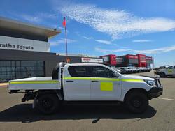 2020 TOYOTA Hilux 4X4 2.8L DSL D/C/C 6AT SR Glacier White