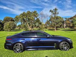 2021 Kia Stinger GT-Line