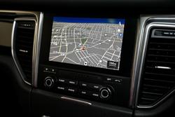 2016 Porsche
Macan S