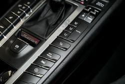 2016 Porsche
Macan S