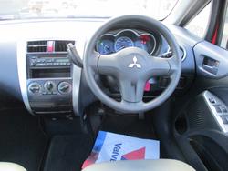 2005 Mitsubishi Colt LS RG Red