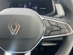 2026 Renault Trafic MY26 SWB Premium