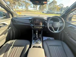 2025 Isuzu MU-X X-TERRAIN