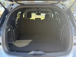 2025 Isuzu MU-X X-TERRAIN