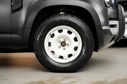 2023 Land Rover Defender 110 P300