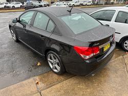 2016 HOLDEN
CRUZE SRI