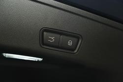 2025 Maserati
Grecale