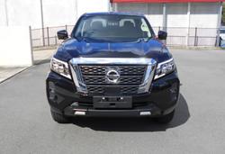 2025 Nissan Navara ST-X