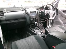 2019 ISUZU D-MAX SX (4x4)