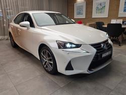 2018 Lexus IS300 Luxury 2.0L Turbo Automatic Sedan