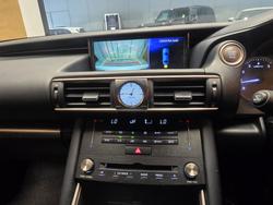 2018 Lexus IS300 Luxury 2.0L Turbo Automatic Sedan