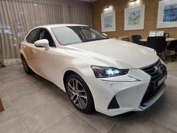 2018 Lexus IS300 Luxury 2.0L Turbo Automatic Sedan