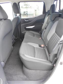 2025 Nissan Navara ST