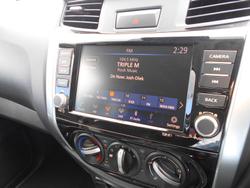 2025 Nissan Navara ST