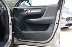 2023 Volvo XC40 Ultimate B4 Bright