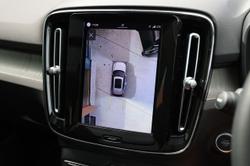 2023 Volvo XC40 Ultimate B4 Bright