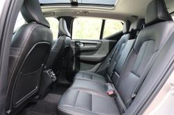 2023 Volvo XC40 Ultimate B4 Bright