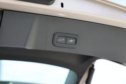 2023 Volvo XC40 Ultimate B4 Bright