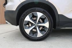 2023 Volvo XC40 Ultimate B4 Bright