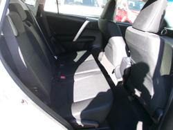 2015 TOYOTA
RAV4 GX (2WD)