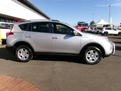 2015 TOYOTA RAV4 GX (2WD)