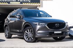 2019 Mazda
CX-5 Akera