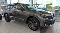 2025 VOLKSWAGEN
                Touareg R-LINE