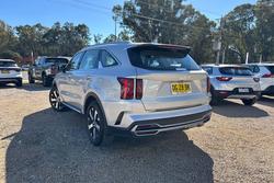2022 Kia
Sorento Sport
