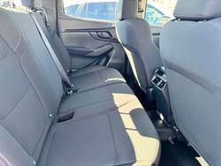 2026 ISUZU D-MAX SX