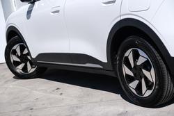 2027 Geely Ex2