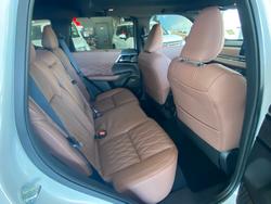 2025 MITSUBISHI Outlander EXCEED TOURER