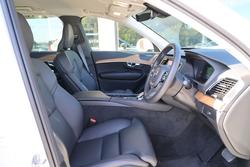 2023 Volvo XC90 Ultimate B5 Bright