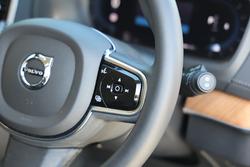 2023 Volvo XC90 Ultimate B5 Bright