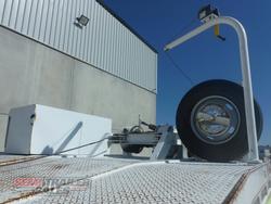 2004 J Smith & Sons Tandem Beavertail Plant Trailer