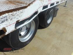 2004 J Smith & Sons Tandem Beavertail Plant Trailer