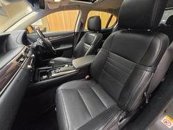 2016 Lexus
                GS450h Sports Luxury 3.5L Hybrid CVT Sedan