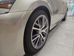 2016 Lexus
                GS450h Sports Luxury 3.5L Hybrid CVT Sedan