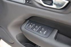 2026 Volvo XC60 Ultra T8 Plug-In Hybrid Dark