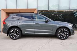 2026 Volvo XC60 Ultra T8 Plug-In Hybrid Dark