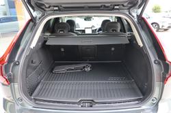 2026 Volvo XC60 Ultra T8 Plug-In Hybrid Dark