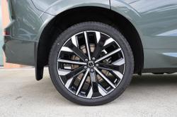 2026 Volvo XC60 Ultra T8 Plug-In Hybrid Dark