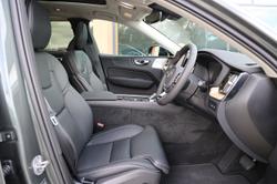 2026 Volvo XC60 Ultra T8 Plug-In Hybrid Dark