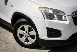 2016 HOLDEN TRAX LS