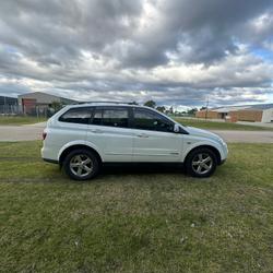 2010 SsangYong
Kyron M200 XDi