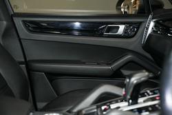 2018 Porsche
Cayenne S