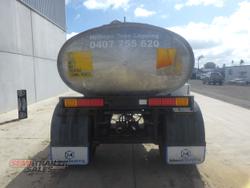 2001 Custom 4,000 Litre Aluminium Dog Tanker
