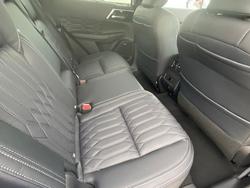 2025 MITSUBISHI
Outlander EXCEED
