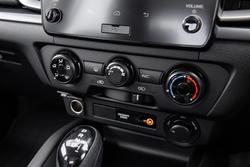 2025 Mazda BT-50 XS