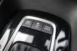 2025 Toyota COROLLA SX